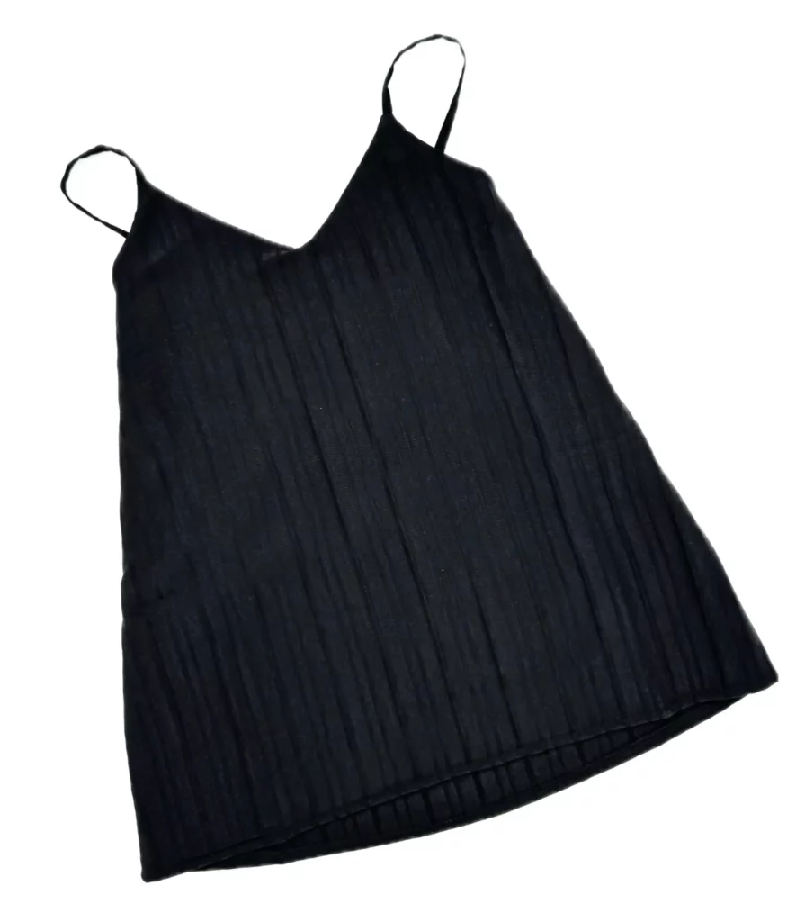 تاپ زنانه مشکی ساده