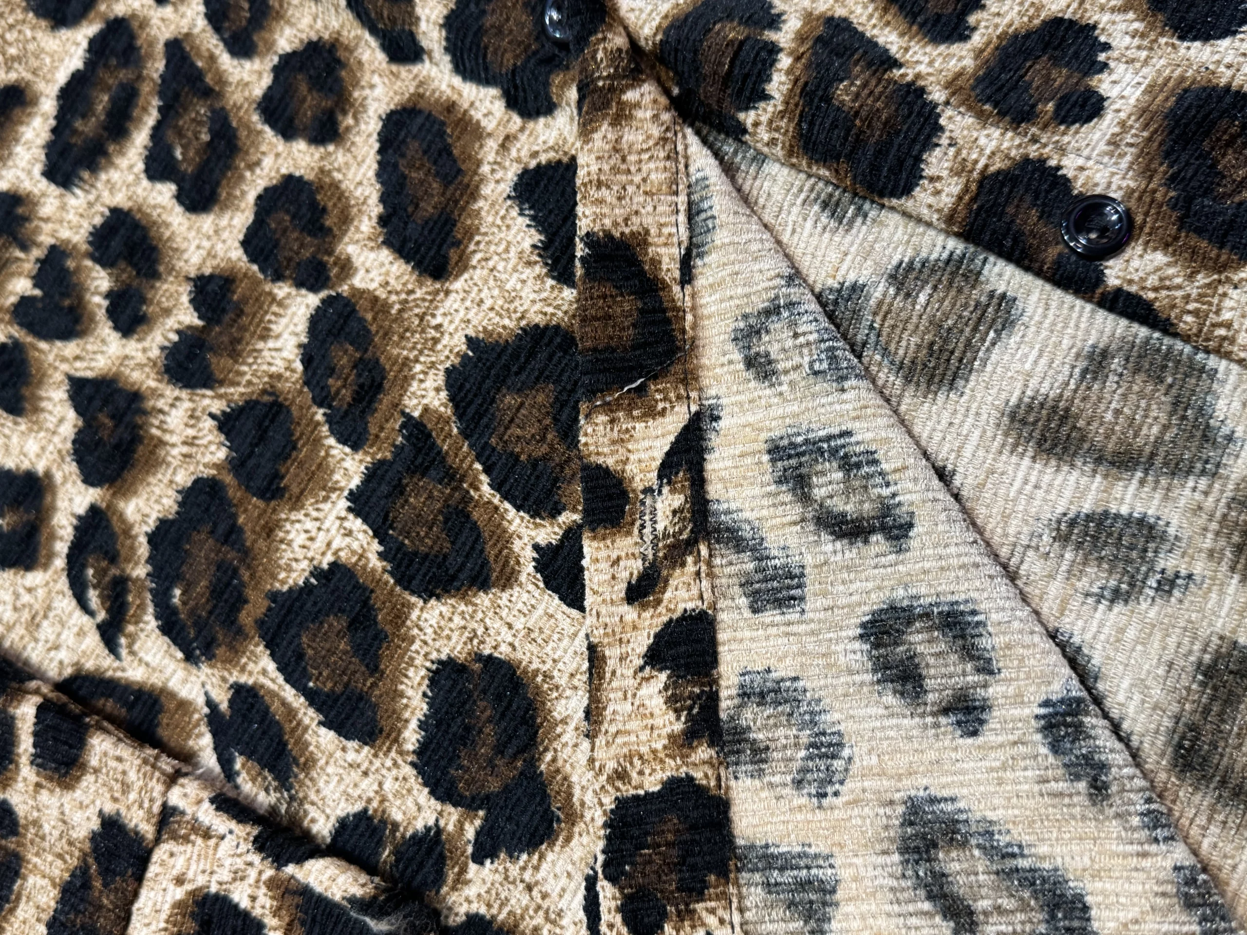 شومیز کراپی زنانه پلنگی | کد 206901 - Image 2