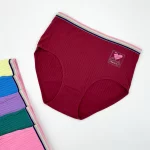 شورت نخي زنانه طرح قلب