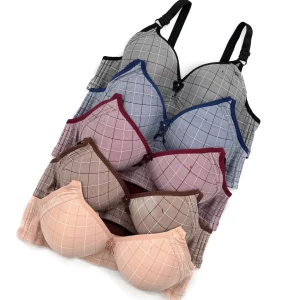 سوتين اسفنجي چهارخونه