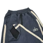 شلوار اسلشalo